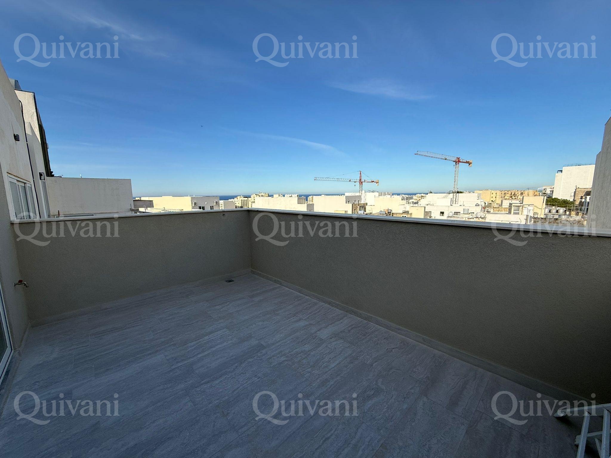 St Julians, Penthouse