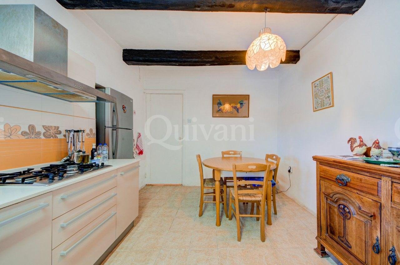 Converted Farmhouse with Pool, land and garage