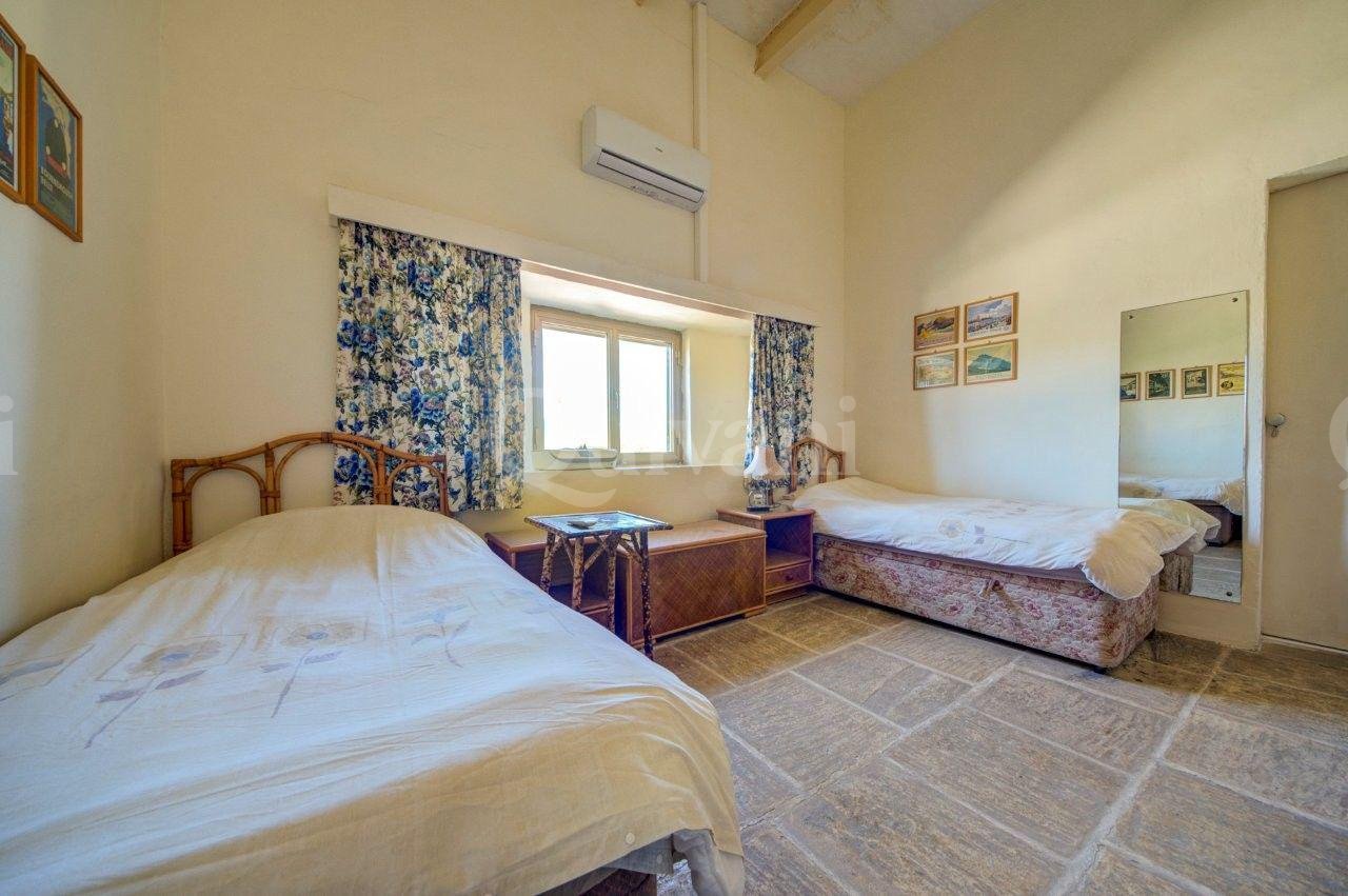 Converted Farmhouse with Pool, land and garage