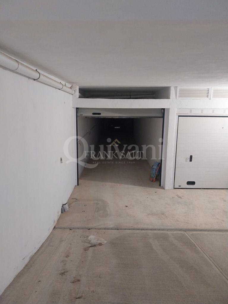 Zebbug, Finished, Garage